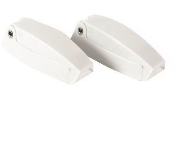 Camco Locker door catch - pair white